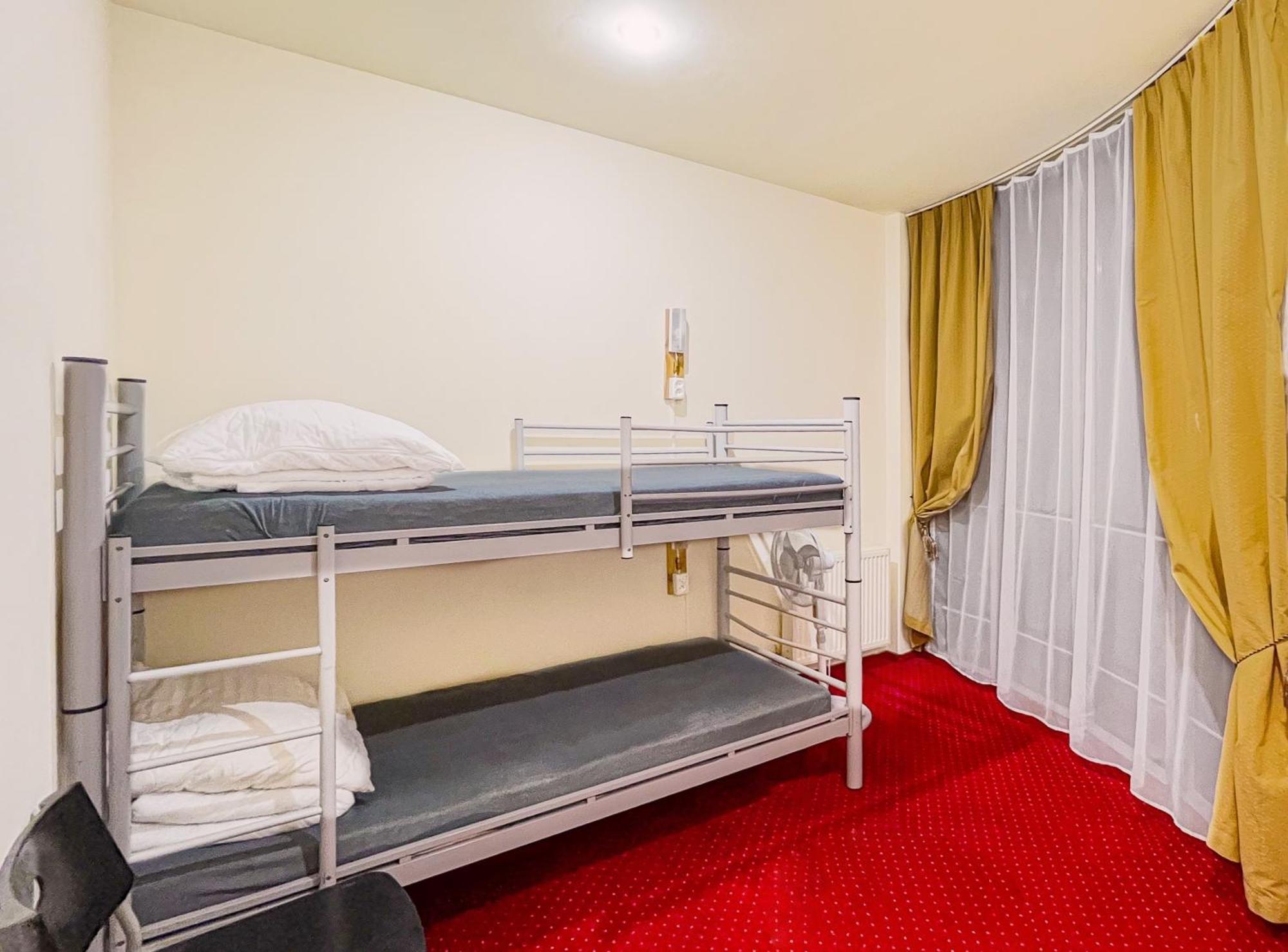 Fry House Vandrerhjem Warszawa Eksteriør bilde
